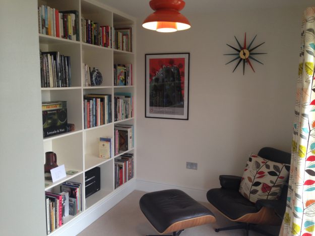 Another Bespoke Book Case (27)